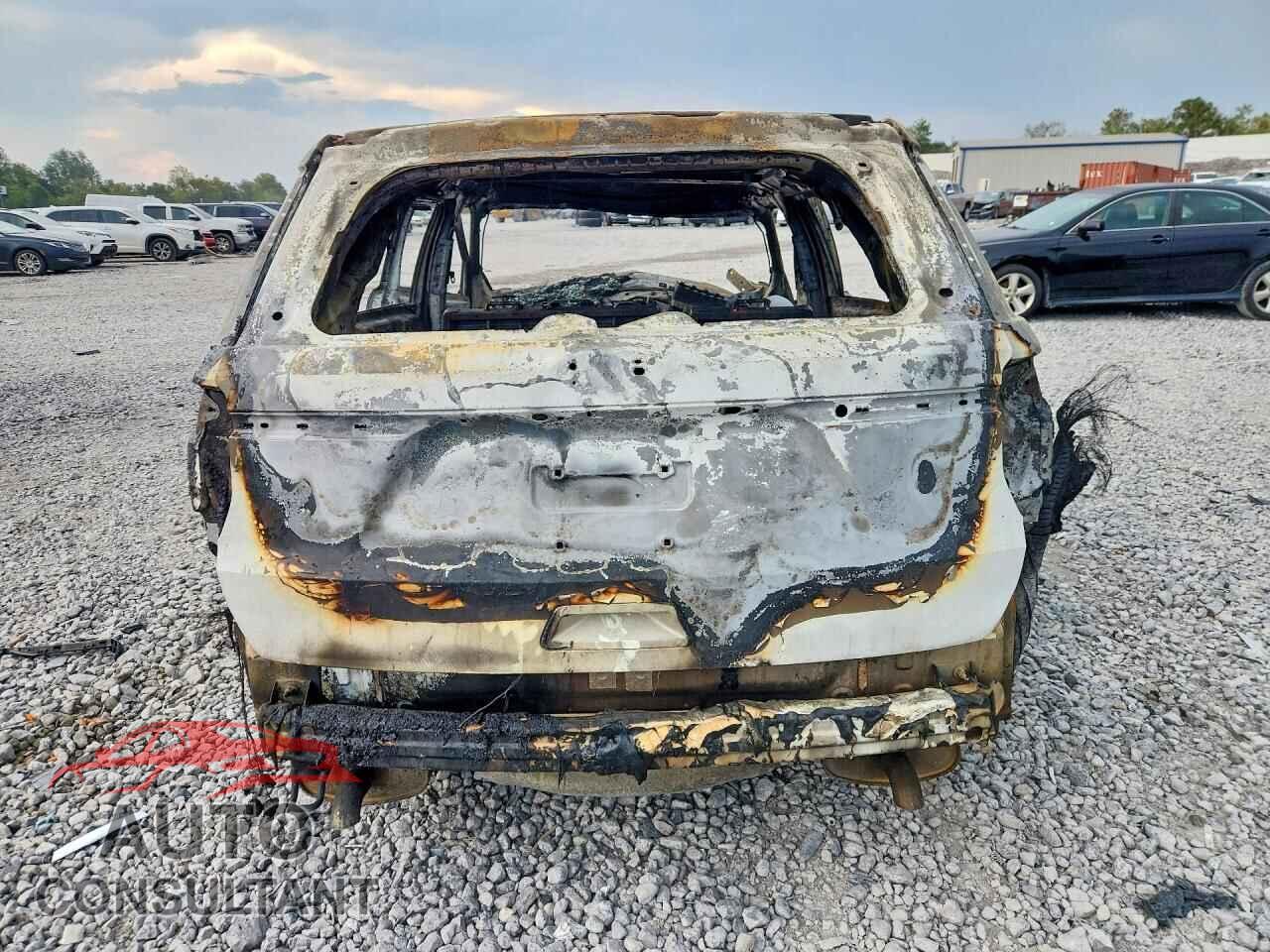 FORD EXPLORER 2018 - 1FM5K7B87JGB62529