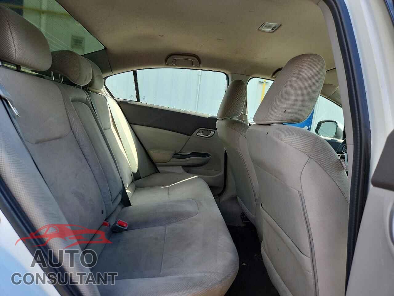 HONDA CIVIC 2012 - 2HGFB2F45CH059508
