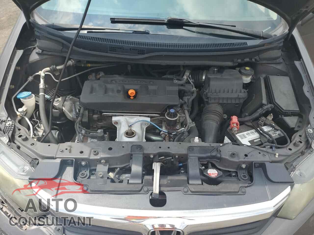 HONDA CIVIC 2012 - 2HGFB2F55CH503446