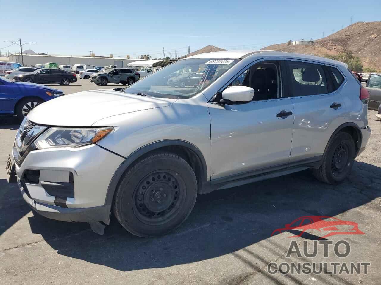 NISSAN ROGUE 2017 - KNMAT2MT1HP553688