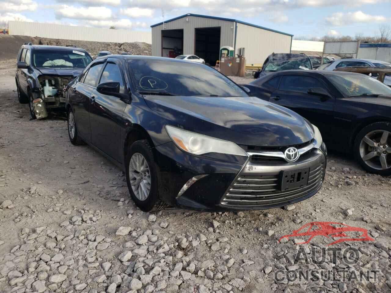 TOYOTA CAMRY 2016 - 4T4BF1FK3GR529730