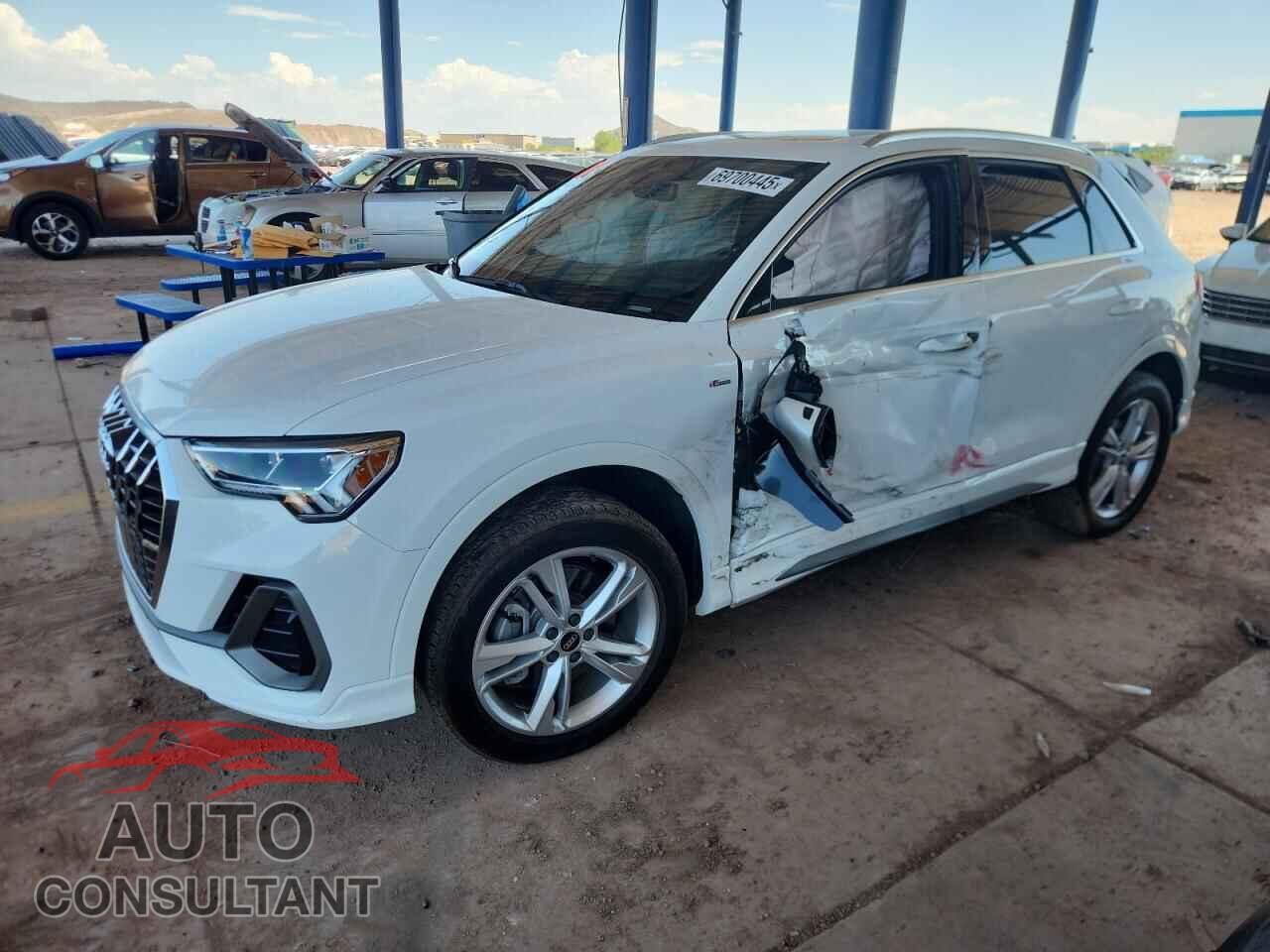AUDI Q3 2022 - WA1EECF36N1138521