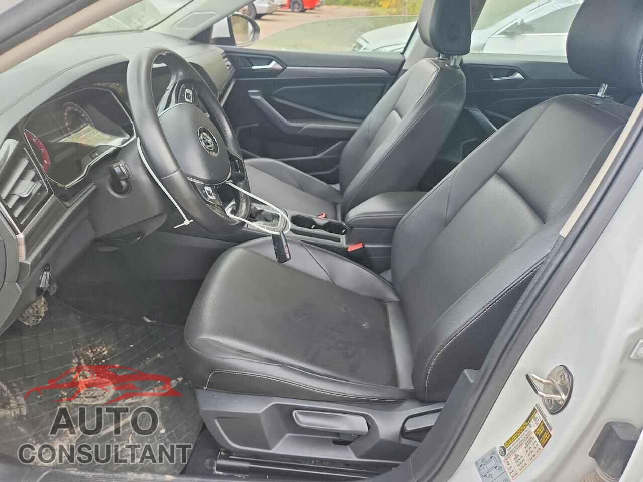 VOLKSWAGEN JETTA 2020 - 3VWEB7BU5LM060556