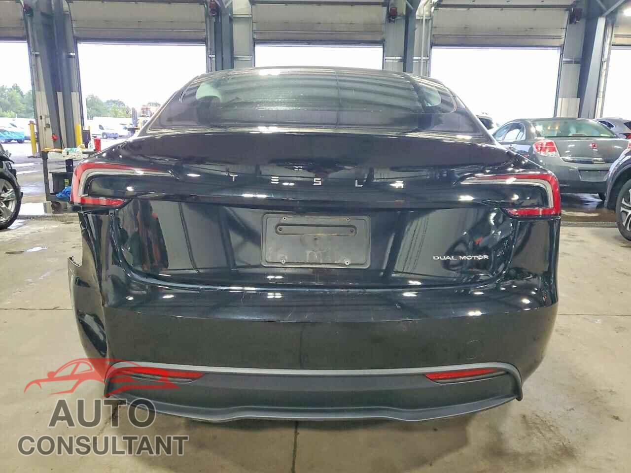 TESLA MODEL 3 2024 - 5YJ3E1EB2RF740307