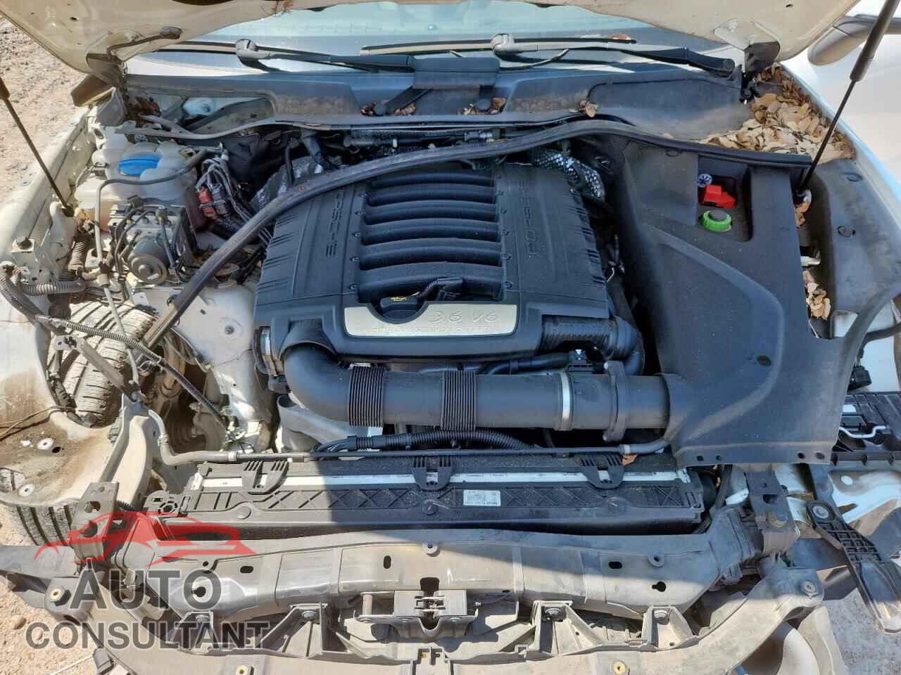 PORSCHE CAYENNE 2018 - WP1AA2A23JKA04545