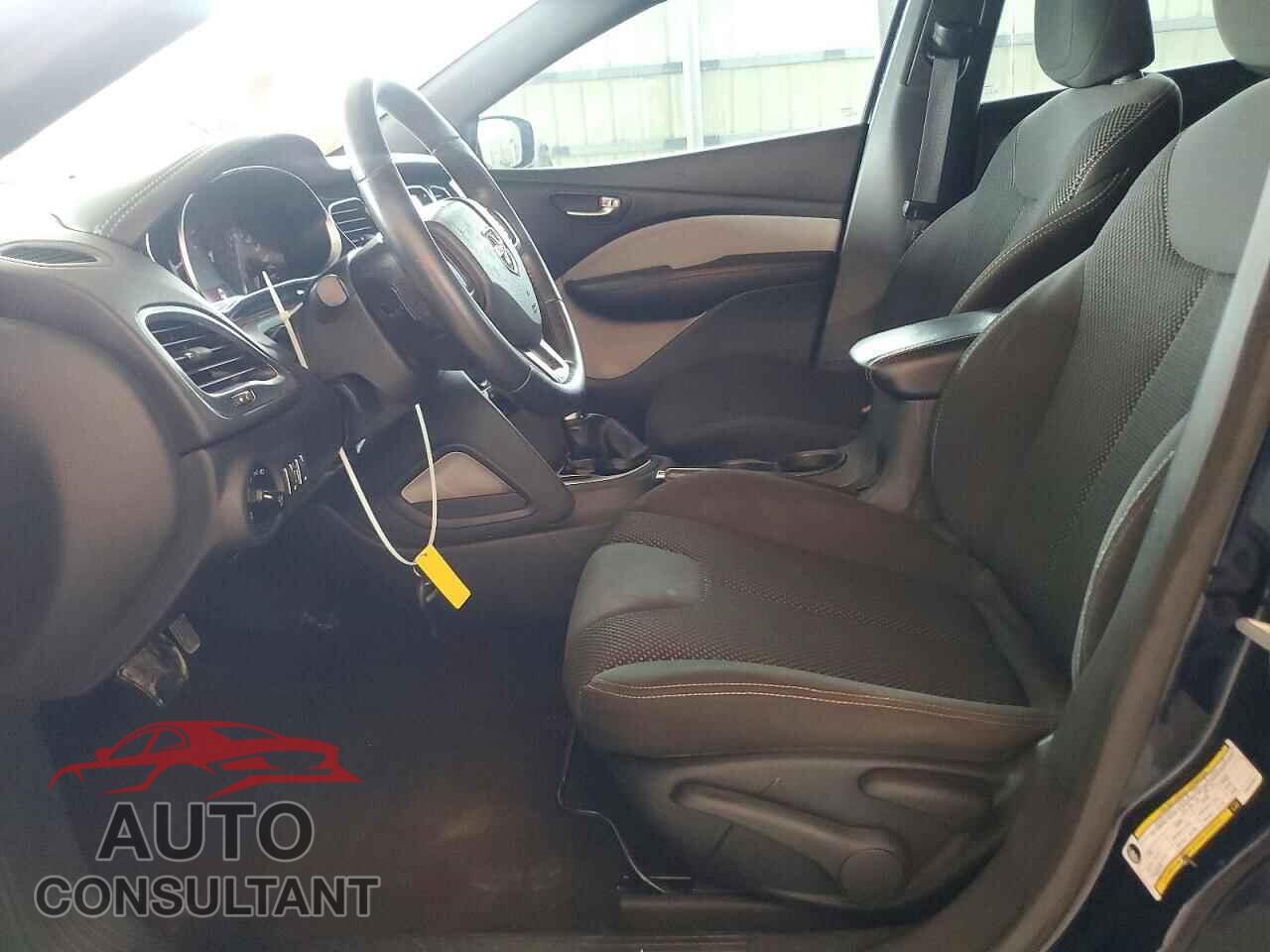 DODGE DART 2015 - 1C3CDFBBXFD122941