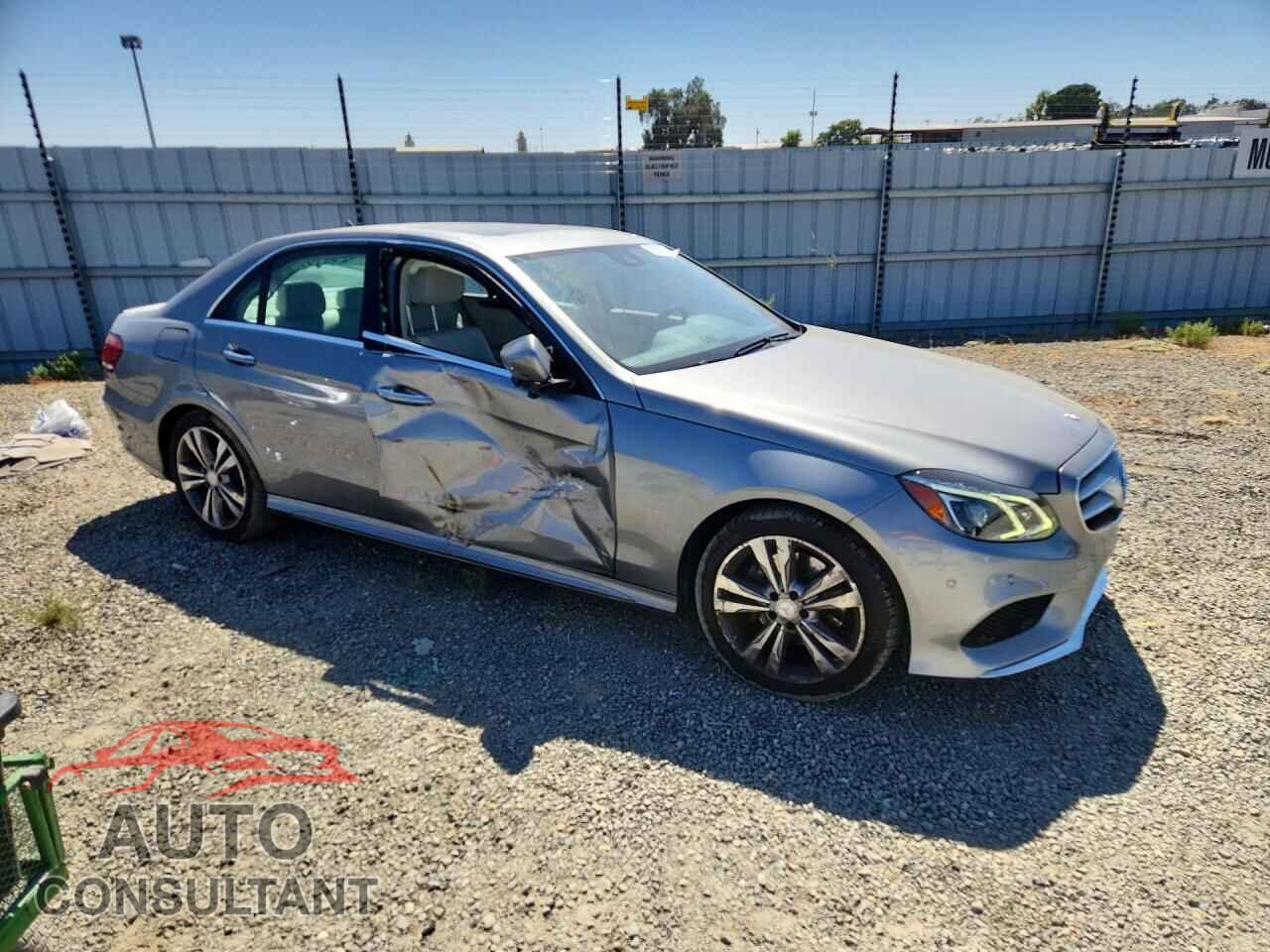 MERCEDES-BENZ E-CLASS 2014 - WDDHF5KB3EA870135