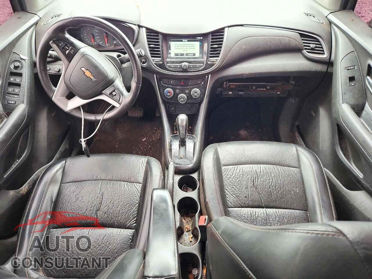 CHEVROLET TRAX 2017 - 3GNCJMSB5HL287079