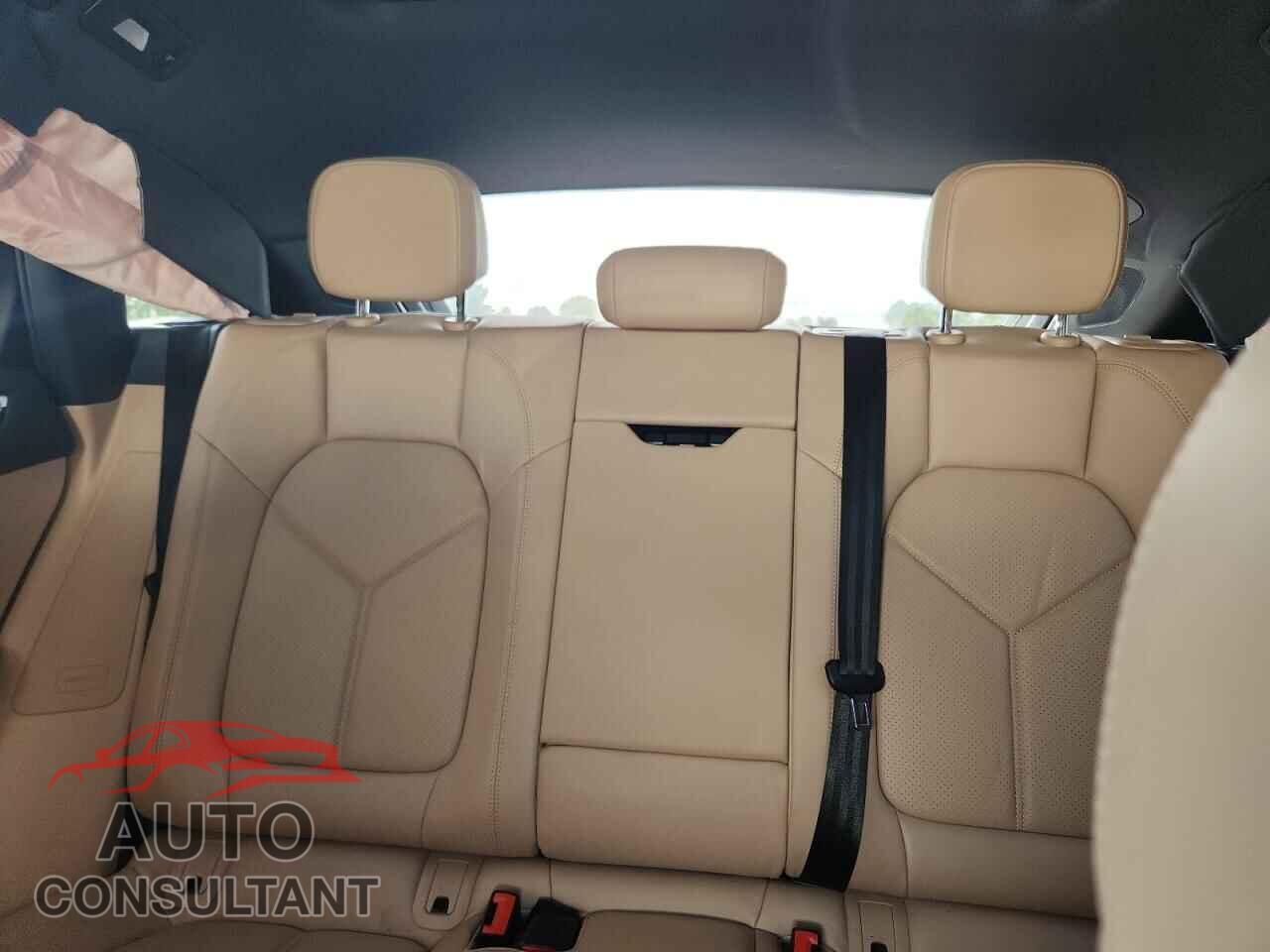 PORSCHE MACAN 2021 - WP1AA2A50MLB10038
