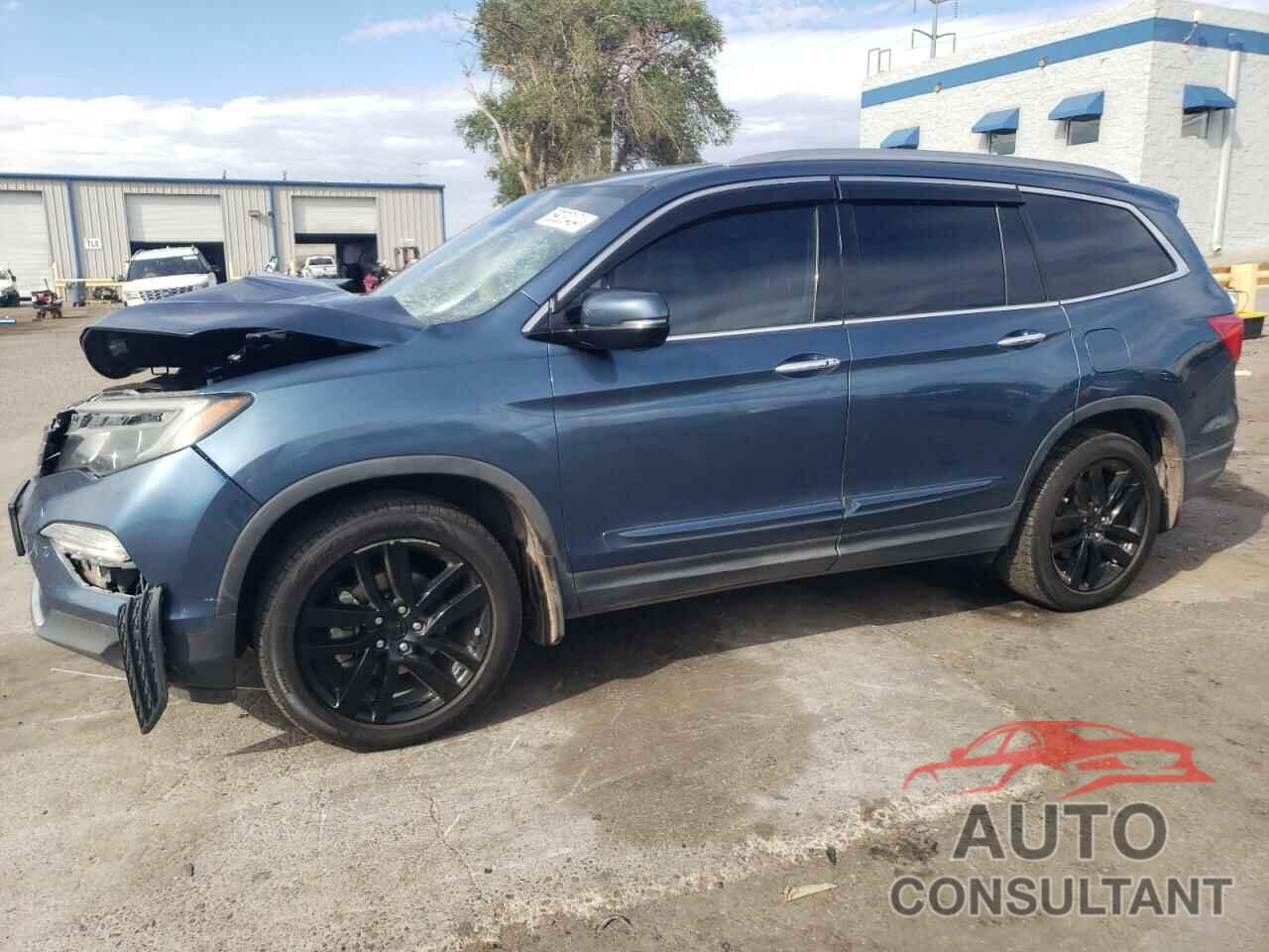 HONDA PILOT 2017 - 5FNYF6H90HB017630