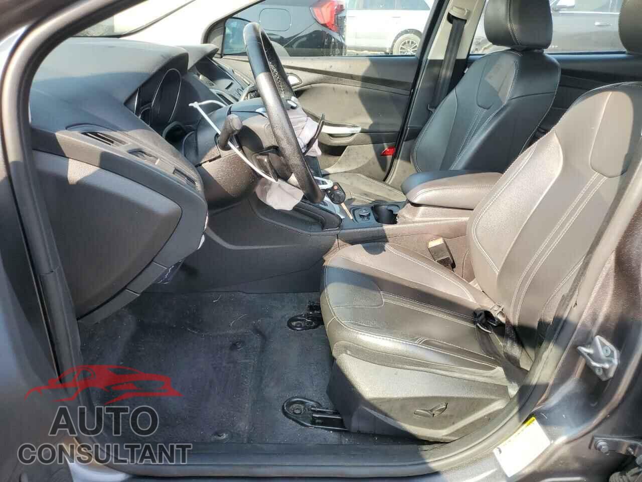 FORD FOCUS 2013 - 1FADP3F28DL333256