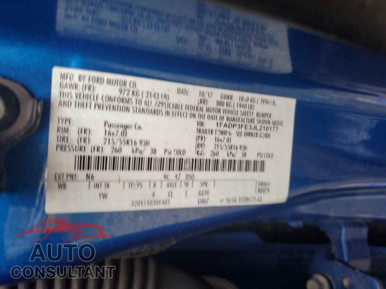 FORD FOCUS 2018 - 1FADP3FE3JL210177