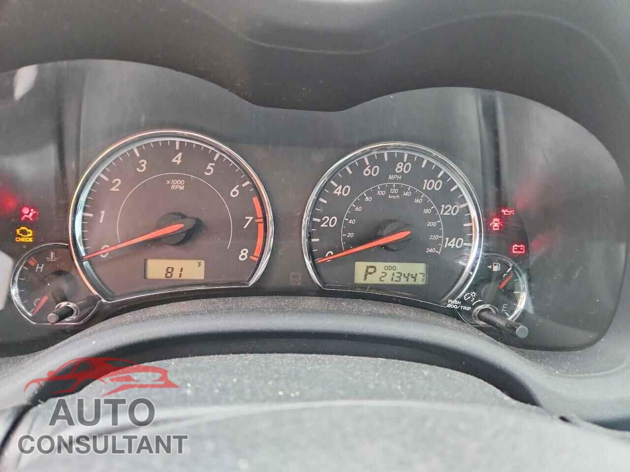 TOYOTA COROLLA 2011 - 2T1BU4EE2BC612749