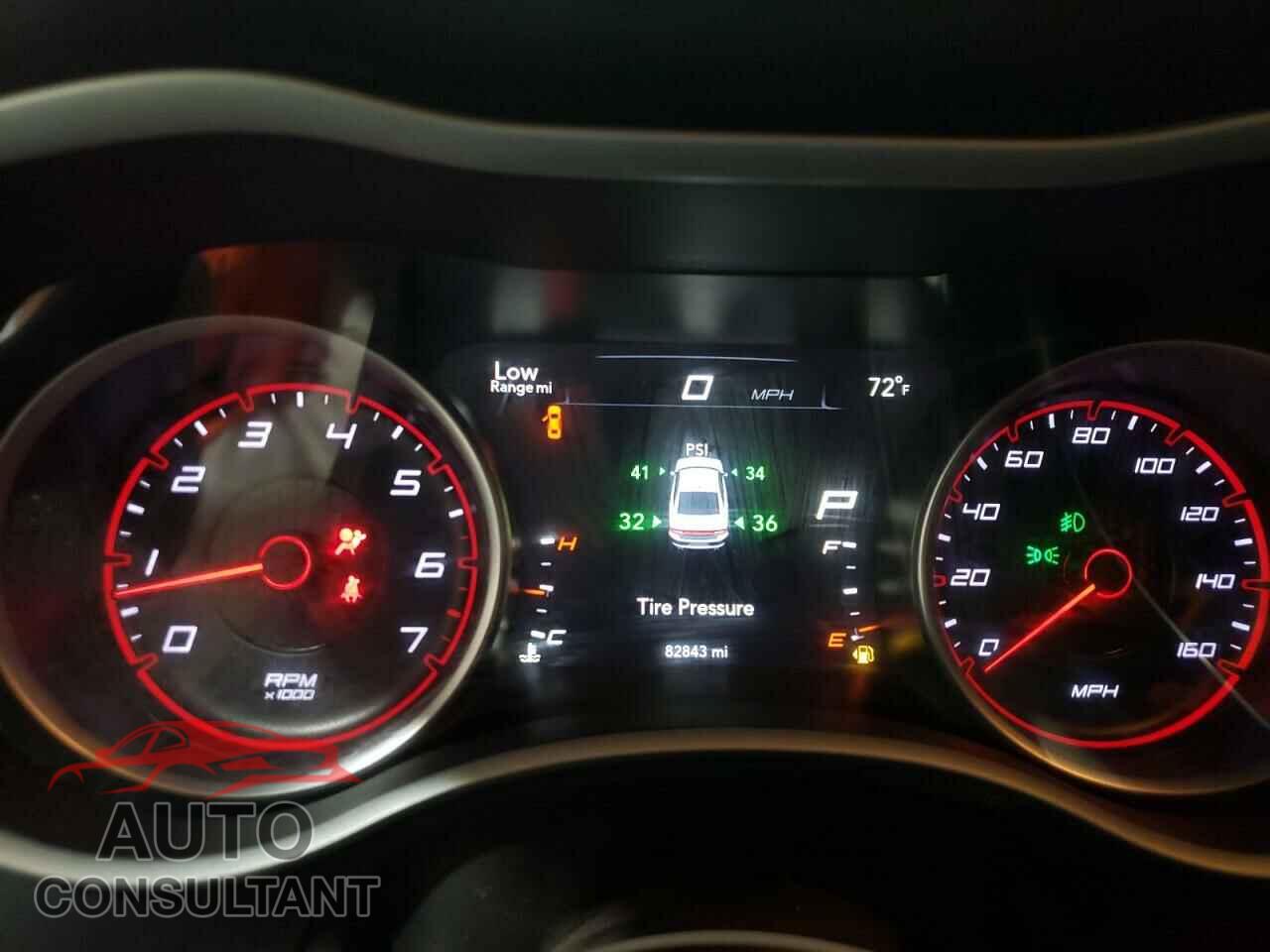 DODGE CHARGER 2018 - 2C3CDXCT0JH134654