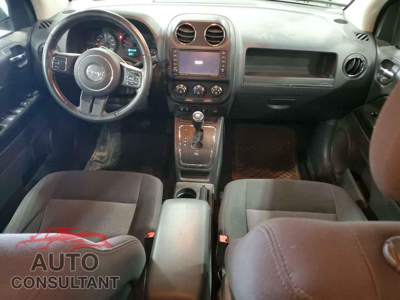 JEEP COMPASS 2011 - 1J4NF1FB5BD239293
