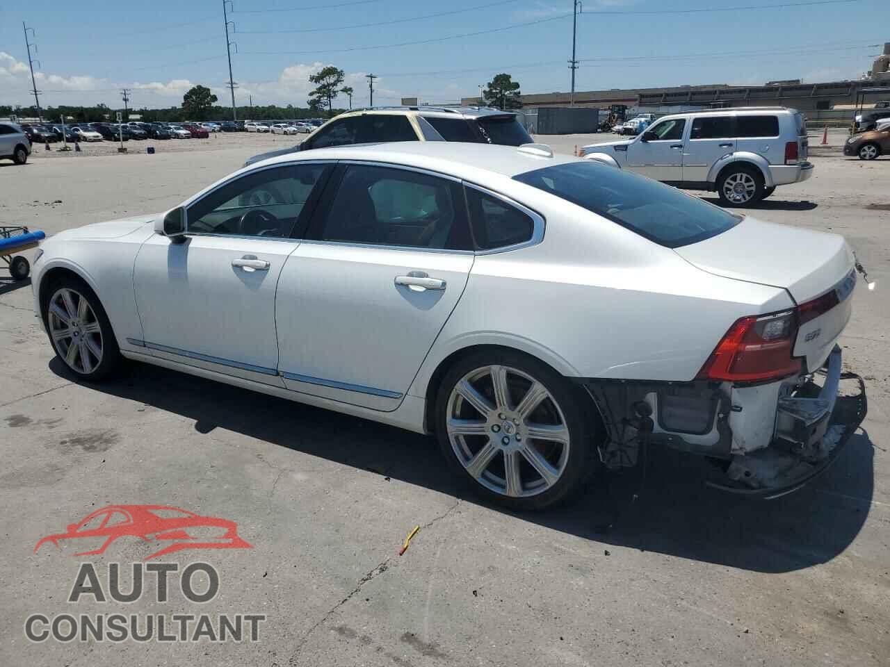 VOLVO S90 2017 - YV1A22ML3H1015686