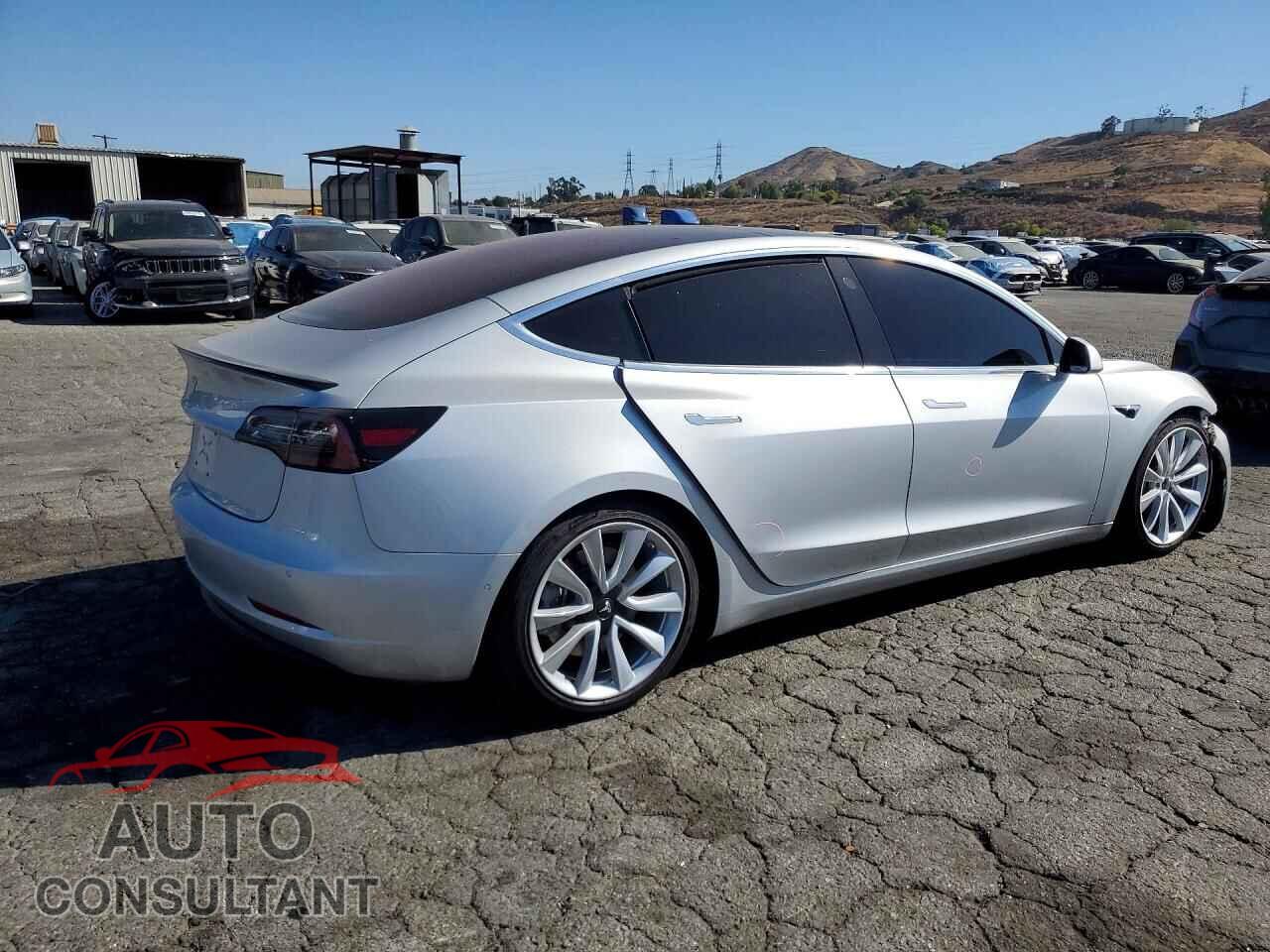 TESLA MODEL 3 2017 - 5YJ3E1EA4HF002482