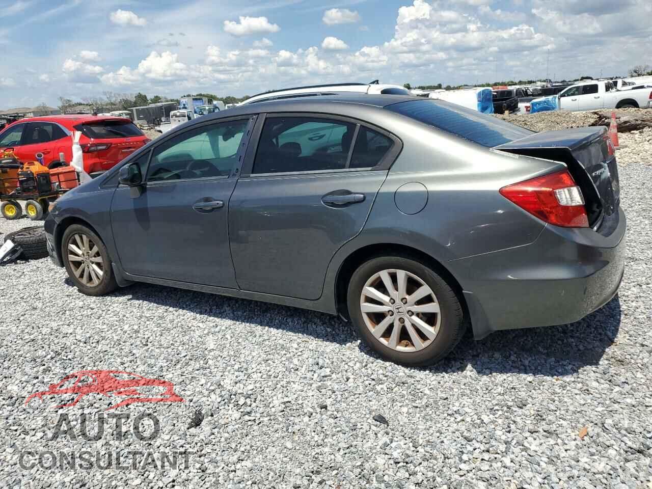 HONDA CIVIC 2012 - 2HGFB2F98CH556970