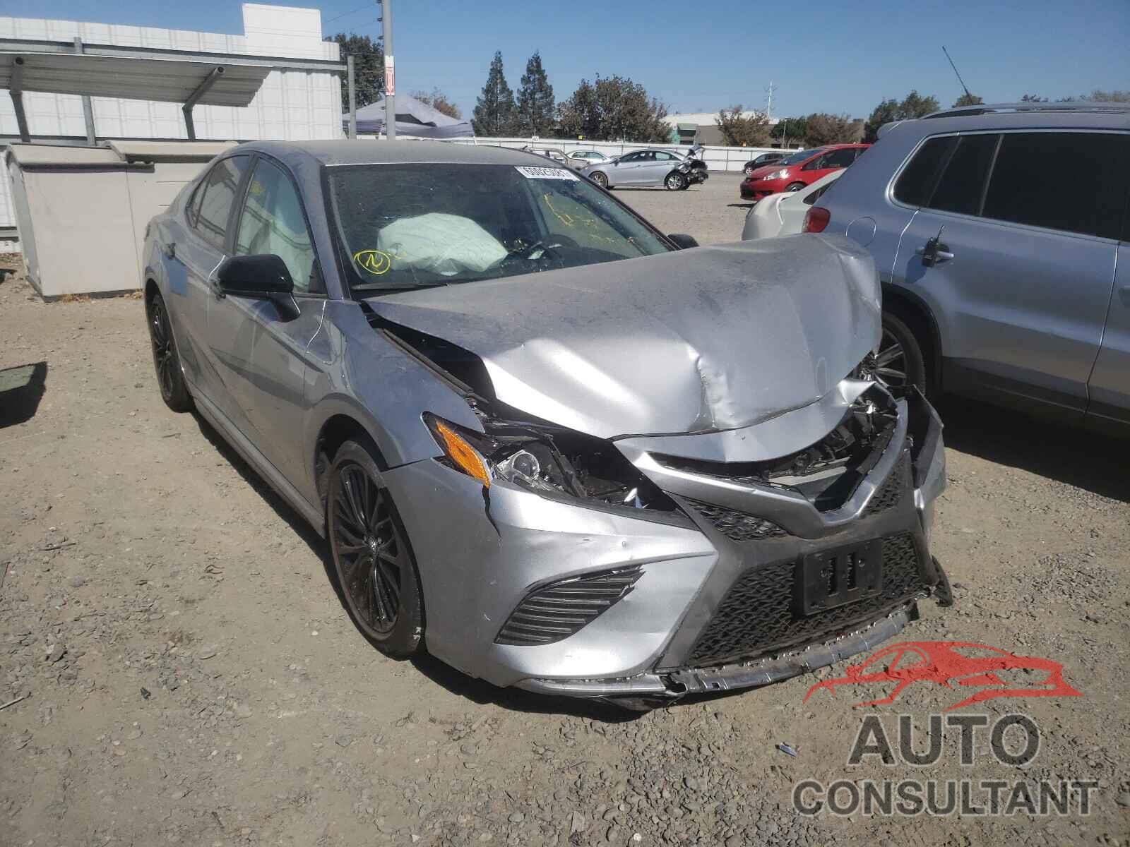 TOYOTA CAMRY 2019 - 4T1B11HK6KU247614