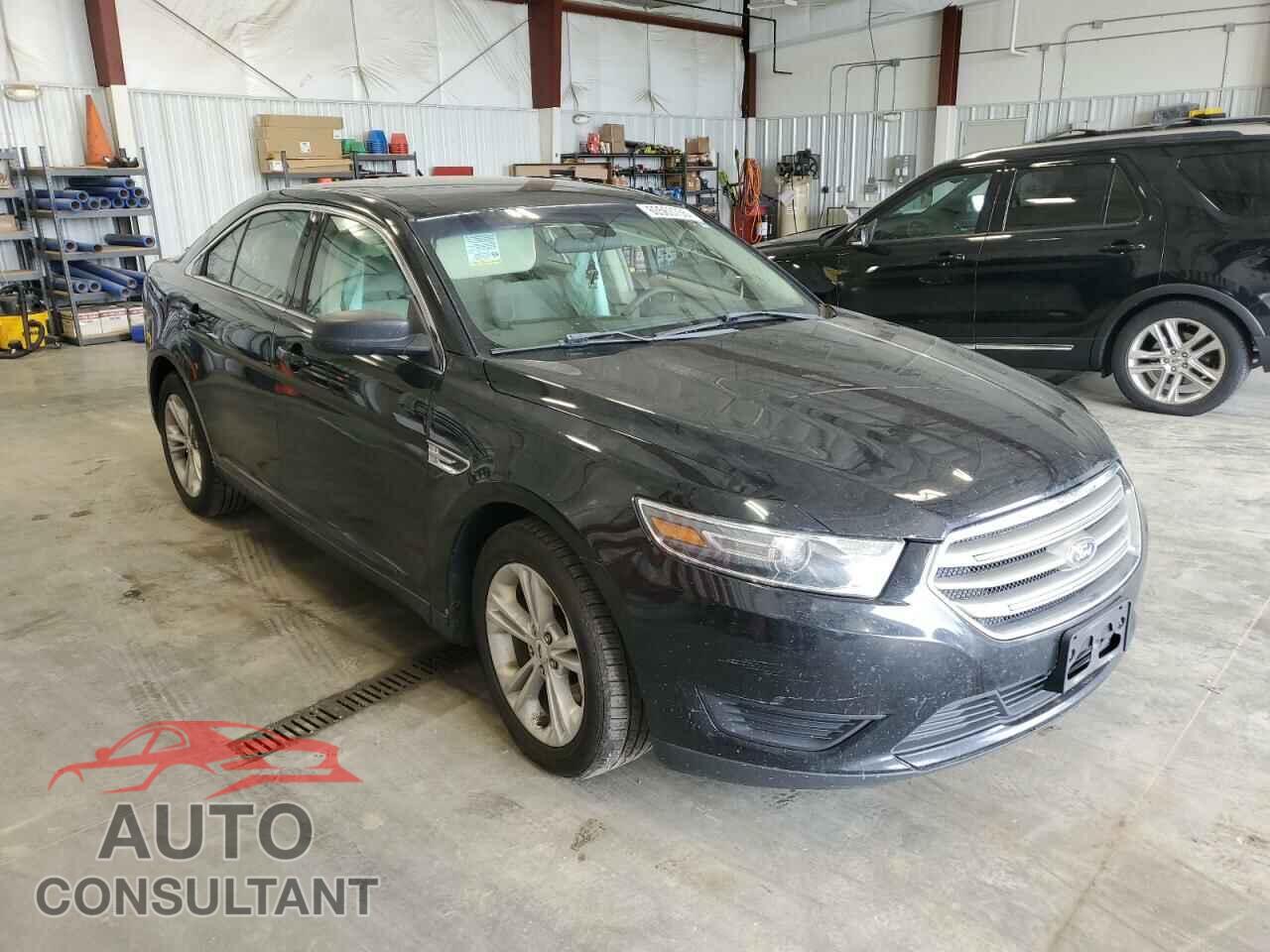 FORD TAURUS 2017 - 1FAHP2D86HG105323