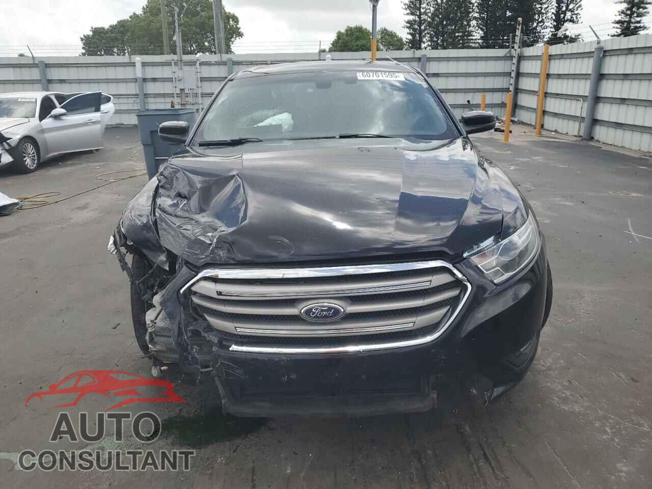 FORD TAURUS 2016 - 1FAHP2E86GG141252