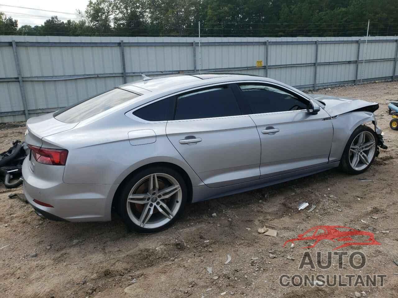 AUDI A5 2019 - WAUENCF54KA010438
