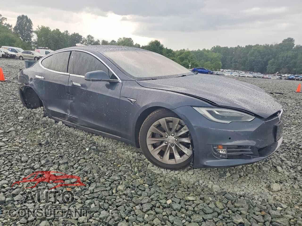 TESLA MODEL S 2018 - 5YJSA1E22JF283977