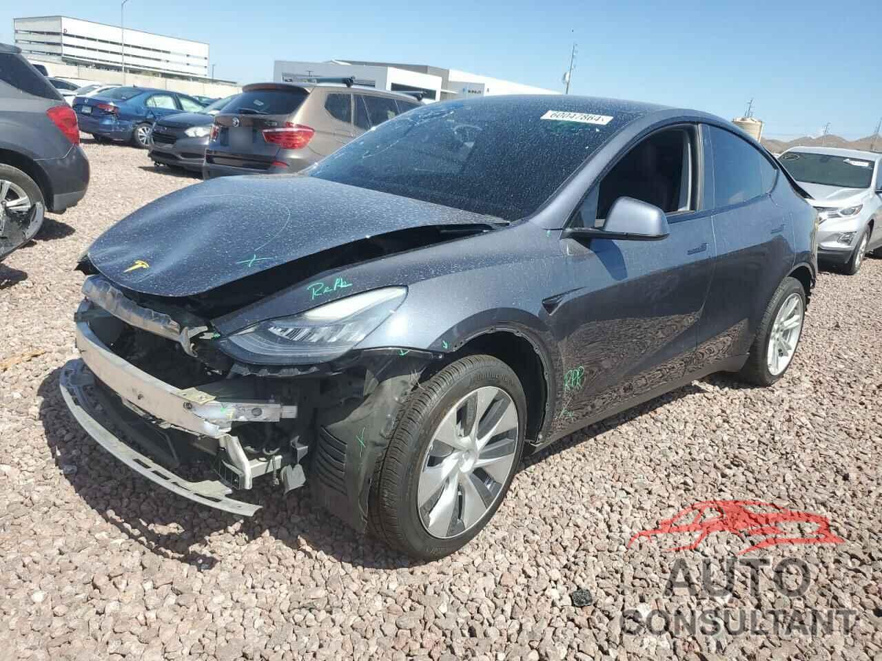 TESLA MODEL Y 2021 - 5YJYGDED1MF109706