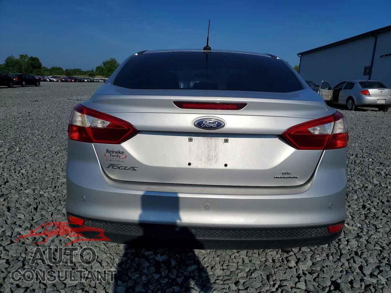 FORD FOCUS 2013 - 1FADP3F22DL294938