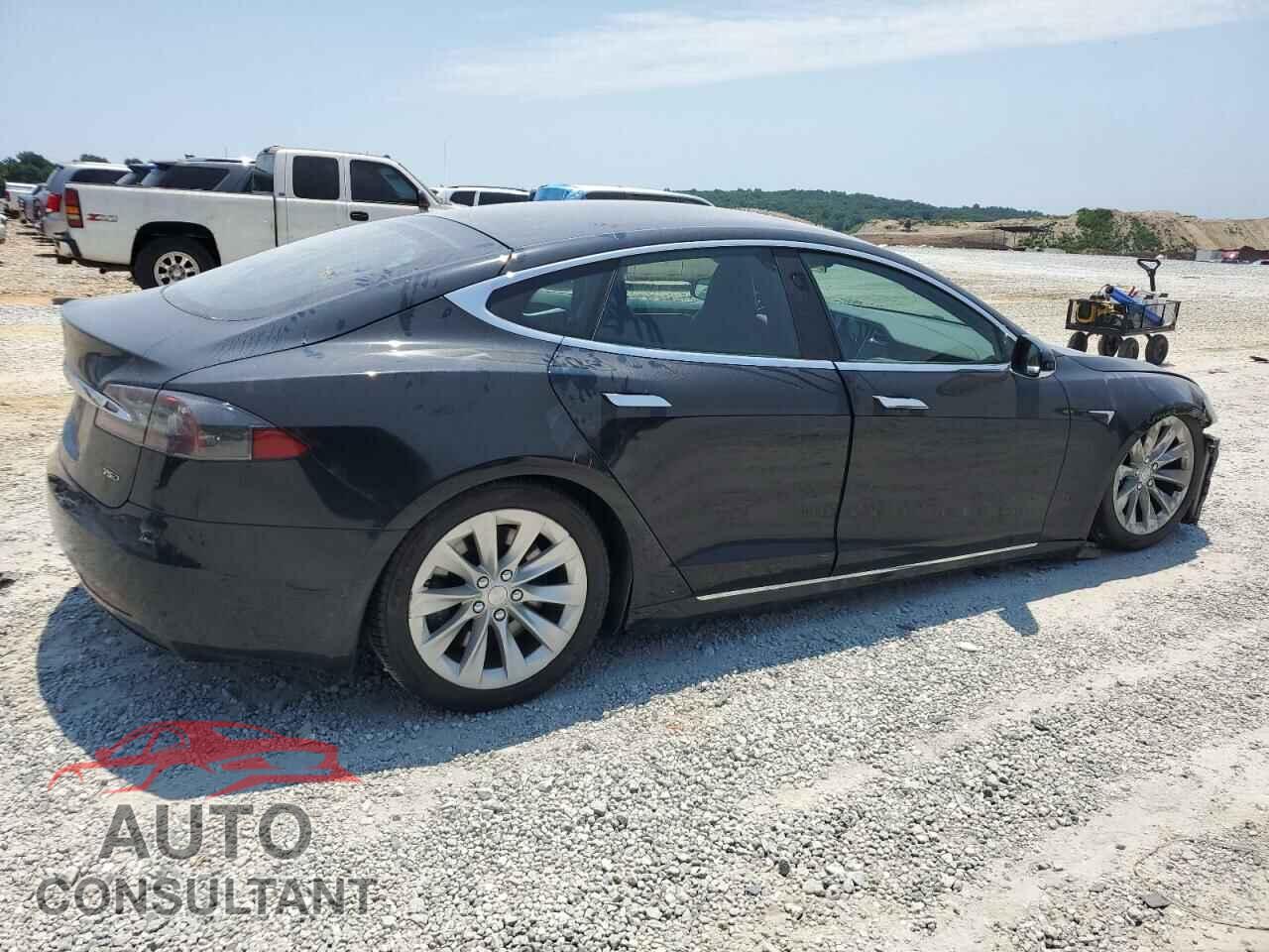 TESLA MODEL S 2017 - 5YJSA1E21HF209847