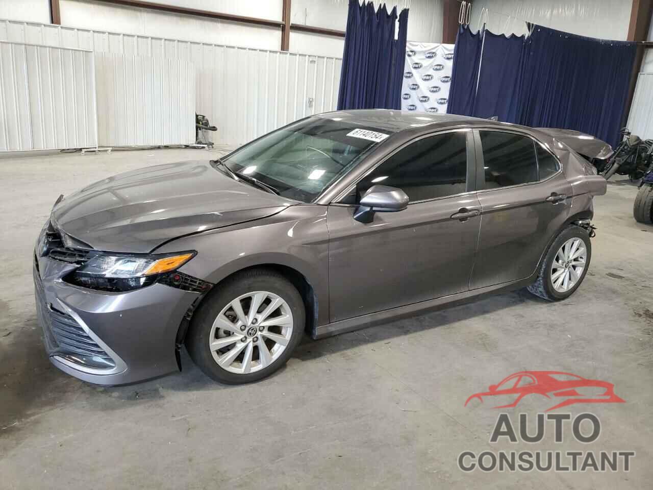 TOYOTA CAMRY 2022 - 4T1C11AK1NU709032