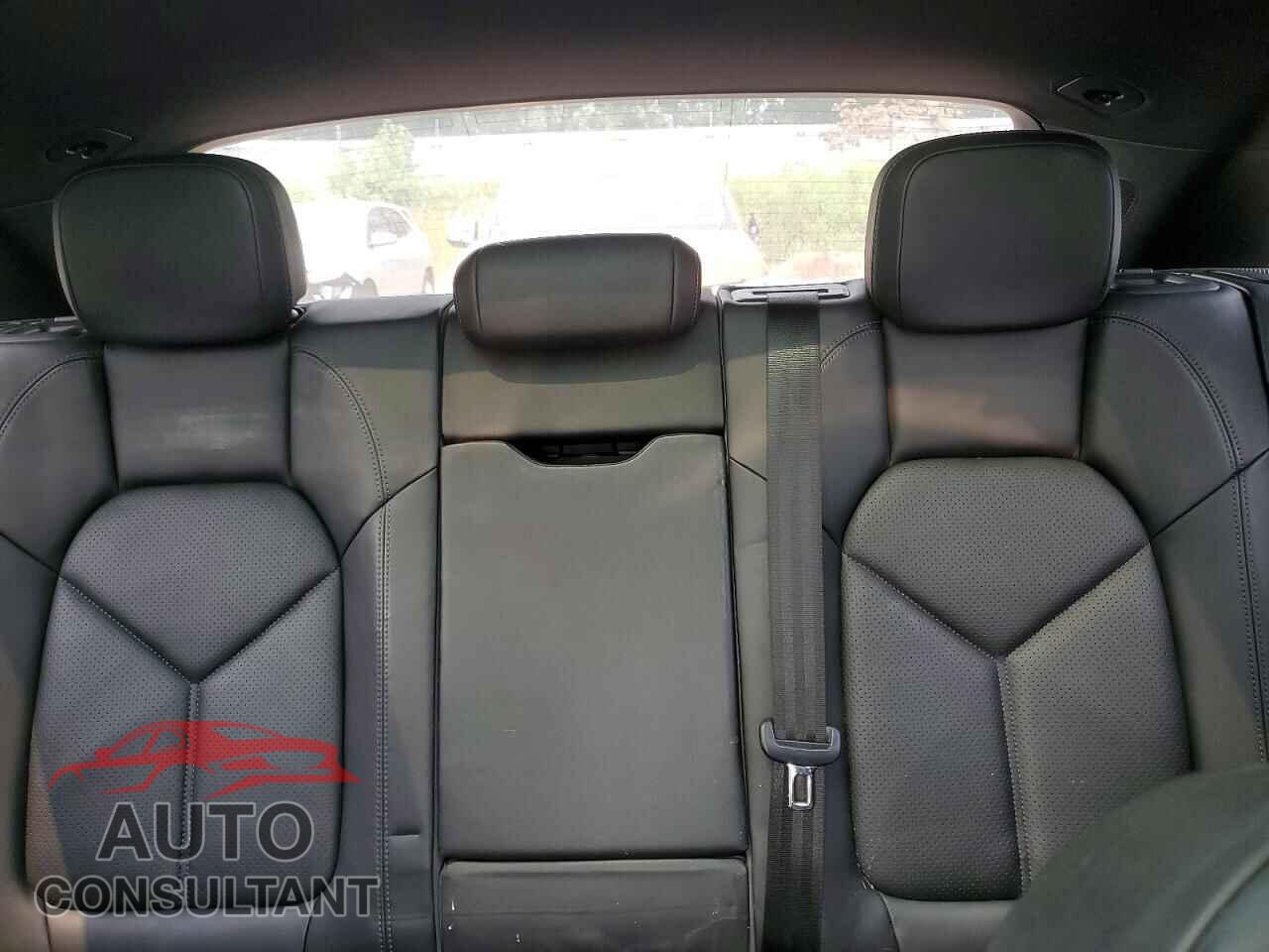 PORSCHE MACAN 2015 - WP1AB2A53FLB65079