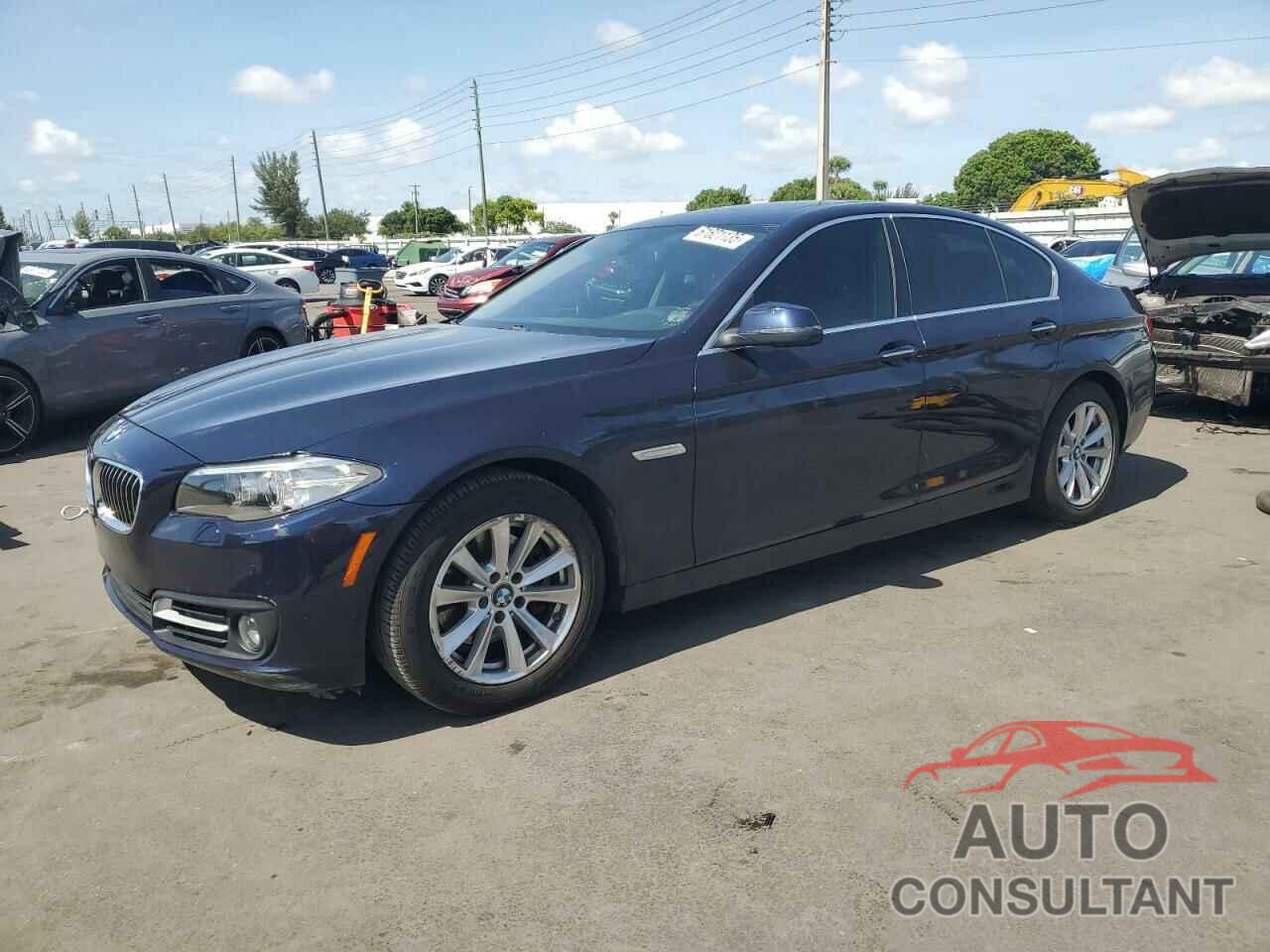 BMW 5 SERIES 2015 - WBA5A5C59FD518565