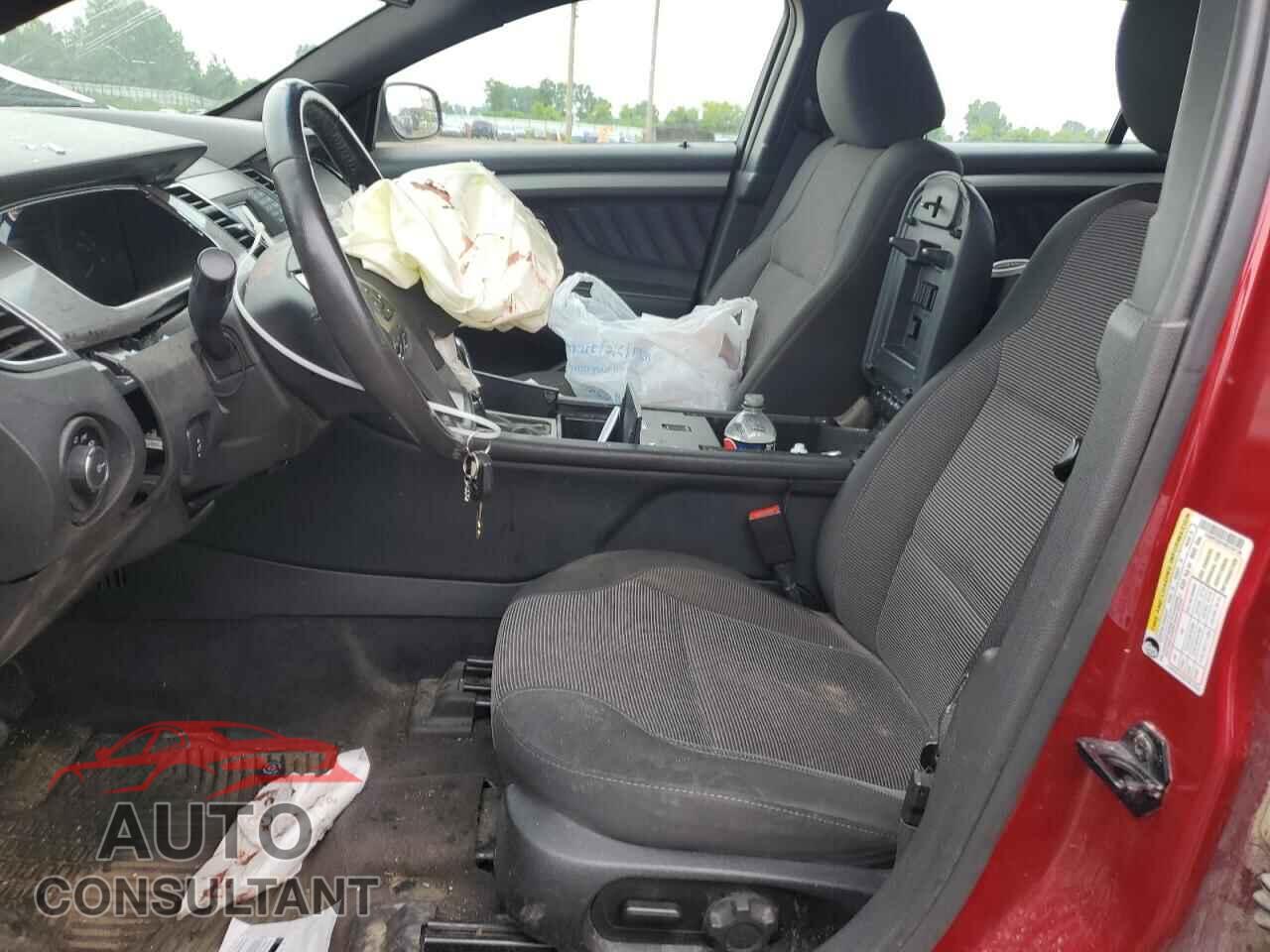 FORD TAURUS 2017 - 1FAHP2E81HG132136