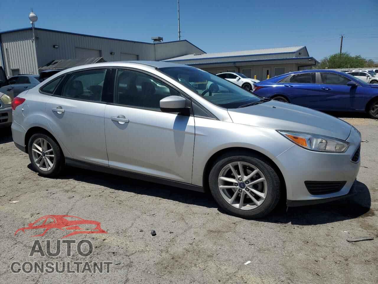 FORD FOCUS 2018 - 1FADP3F21JL271176