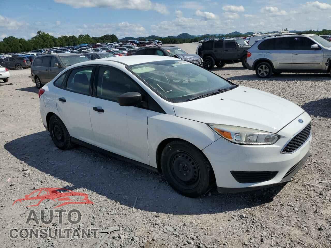 FORD FOCUS 2016 - 1FADP3E21GL399587