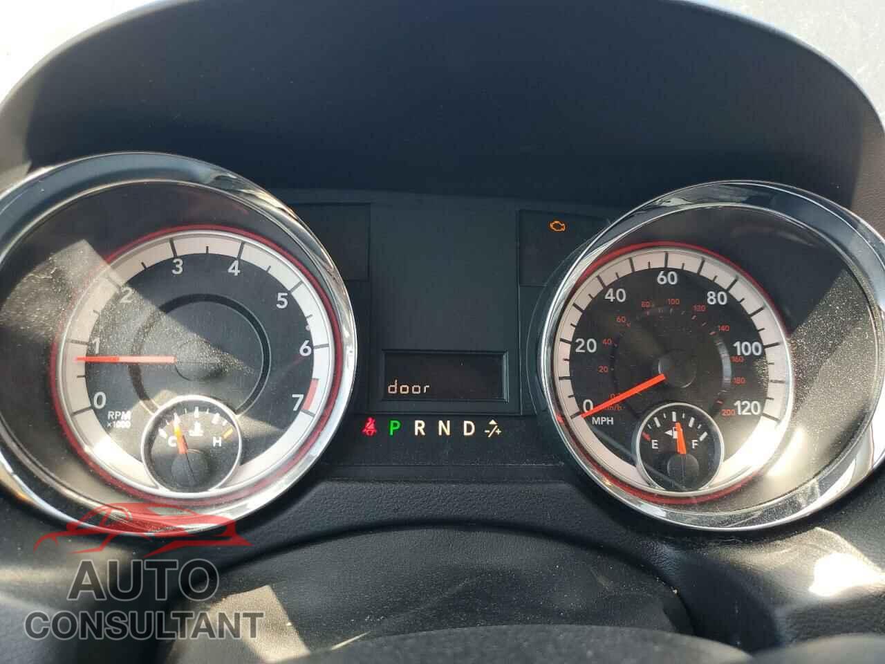 DODGE CARAVAN 2015 - 2C4RDGBG2FR718565