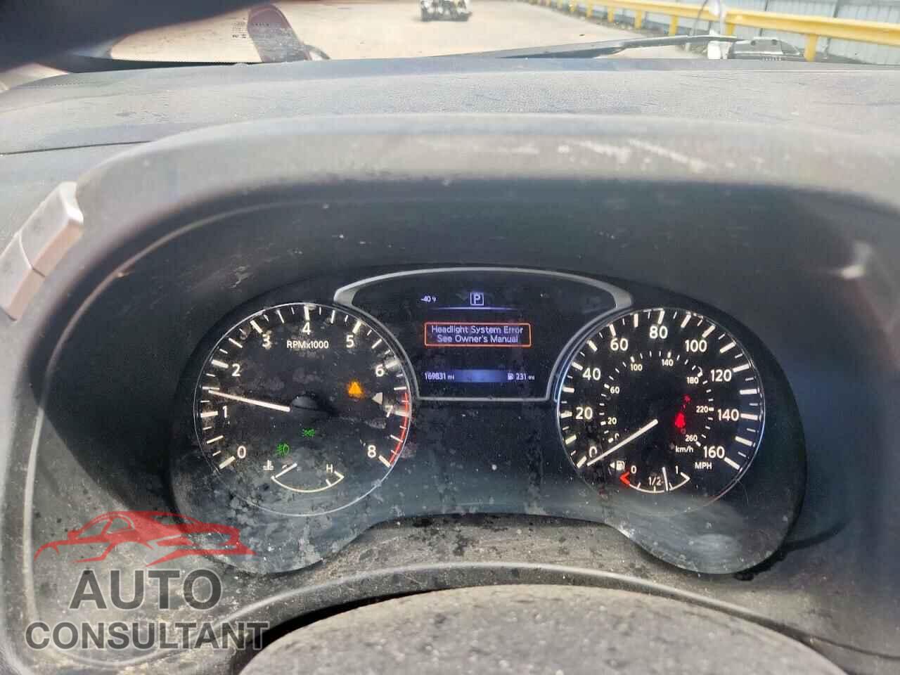 NISSAN PATHFINDER 2020 - 5N1DR2CN0LC583632