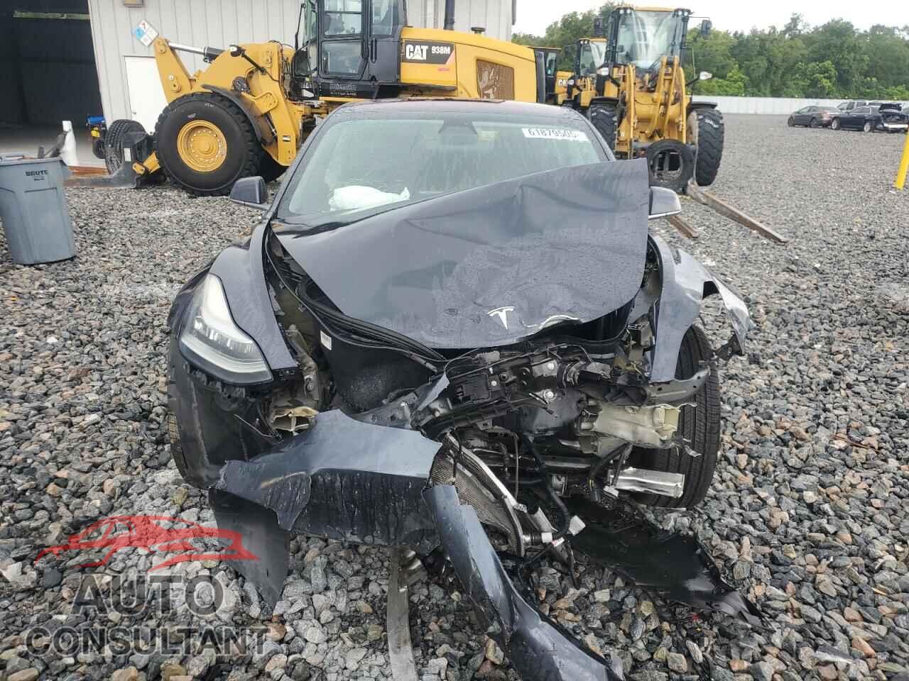 TESLA MODEL 3 2018 - 5YJ3E1EA3JF048228