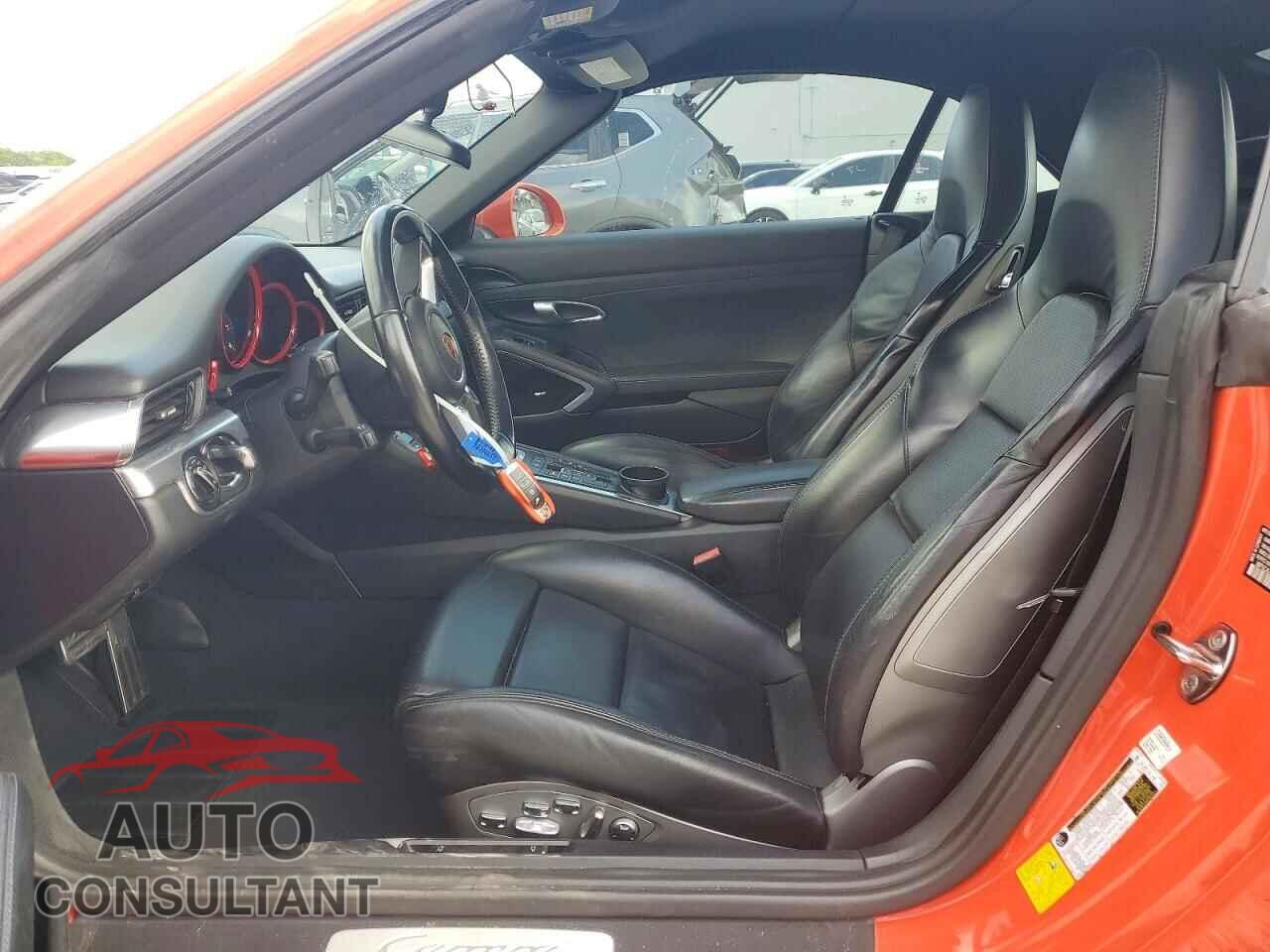 PORSCHE 911 2017 - WP0CA2A97HS142235