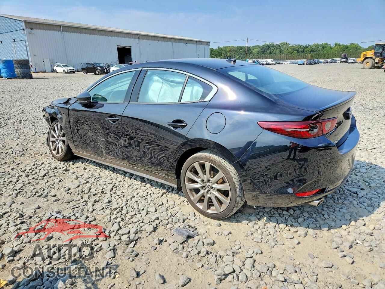 MAZDA 3 2021 - 3MZBPADL5MM252793