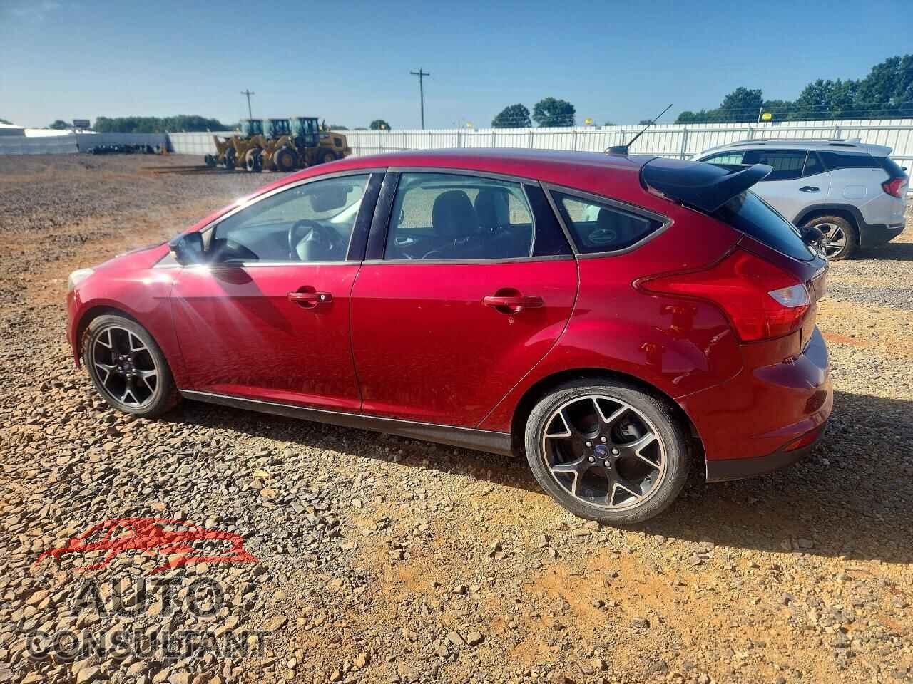 FORD FOCUS 2014 - 1FADP3K29EL276198