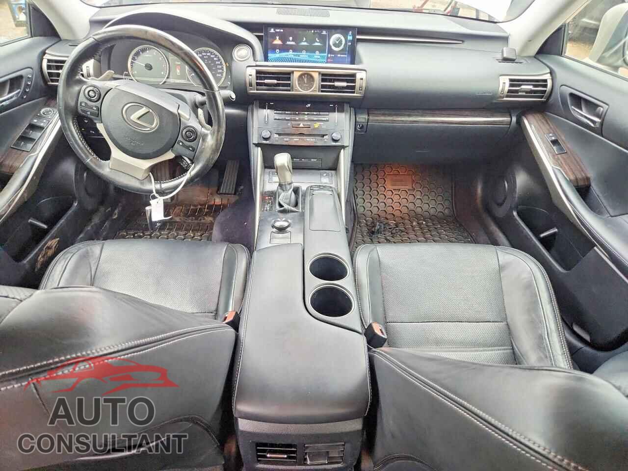 LEXUS IS 2014 - JTHCF1D28E5009373