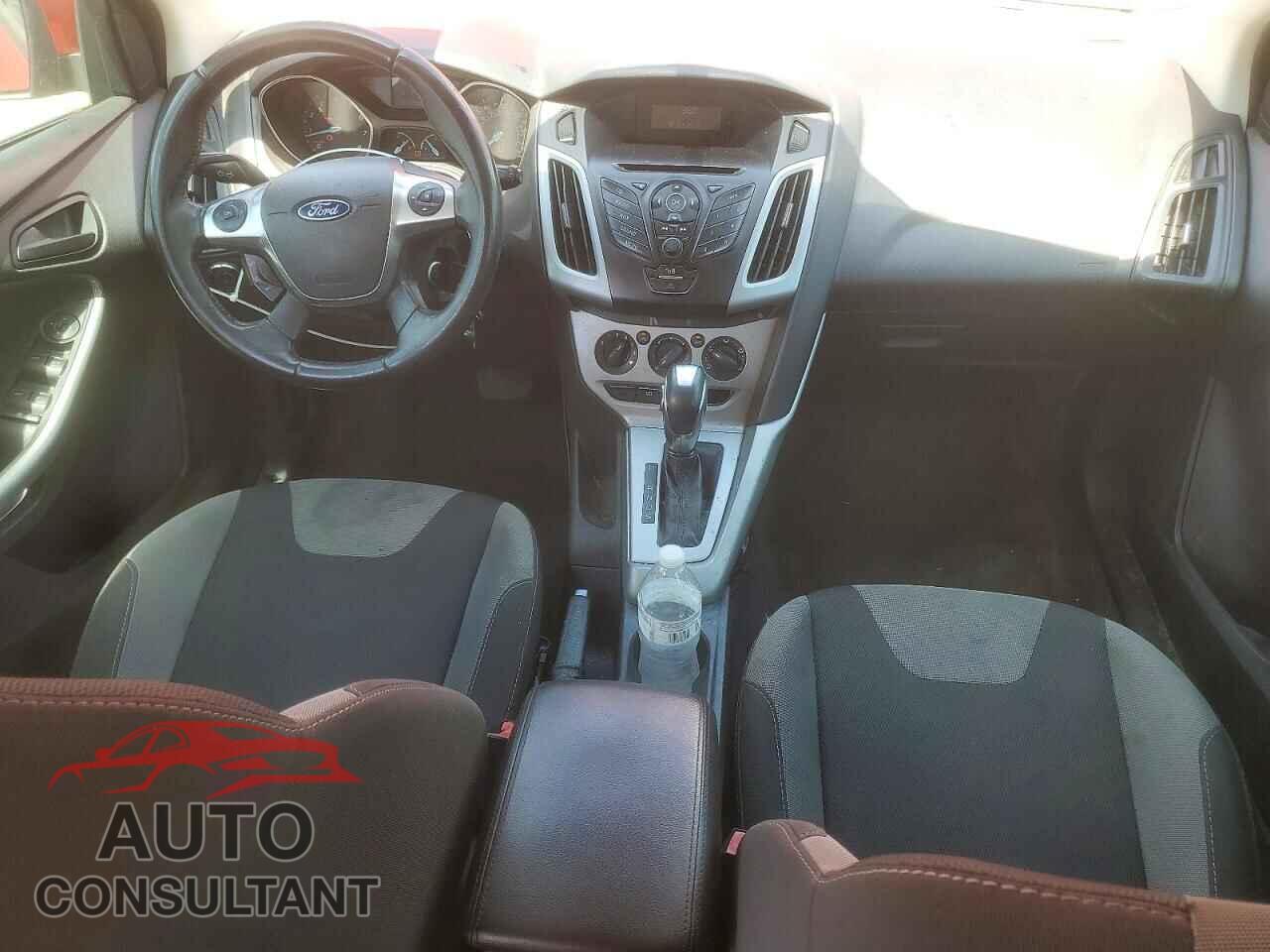FORD FOCUS 2012 - 1FAHP3K28CL327513