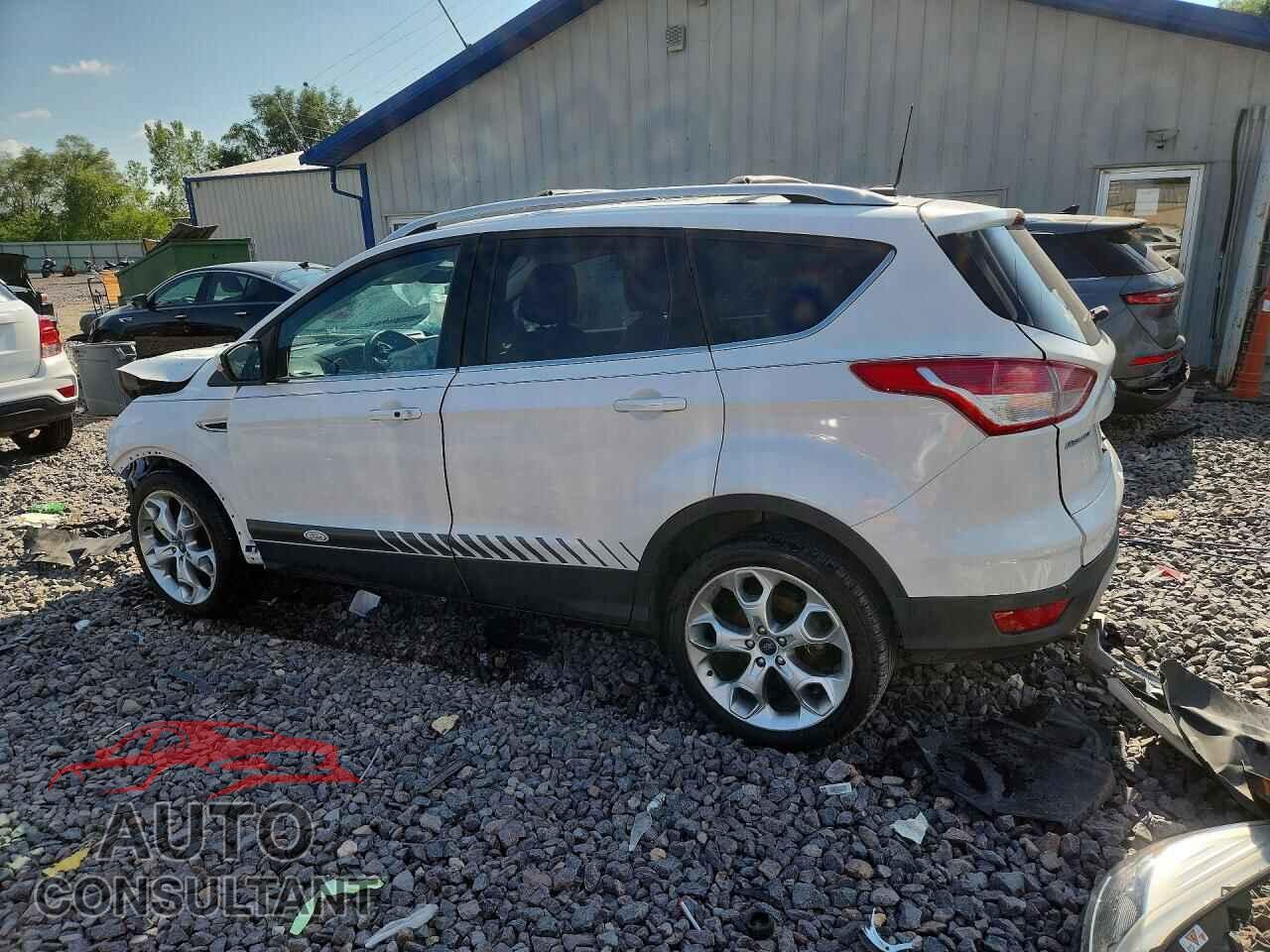 FORD ESCAPE 2013 - 1FMCU0J91DUA58143
