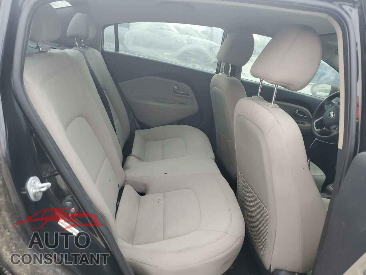 KIA RIO 2014 - KNADN4A30E6384141