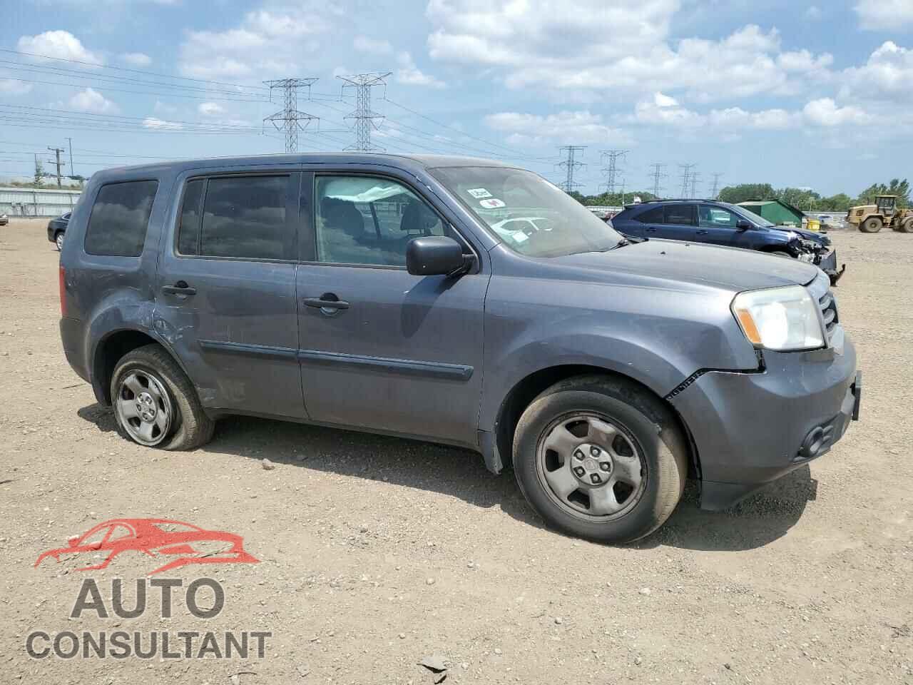 HONDA PILOT 2013 - 5FNYF4H26DB015401