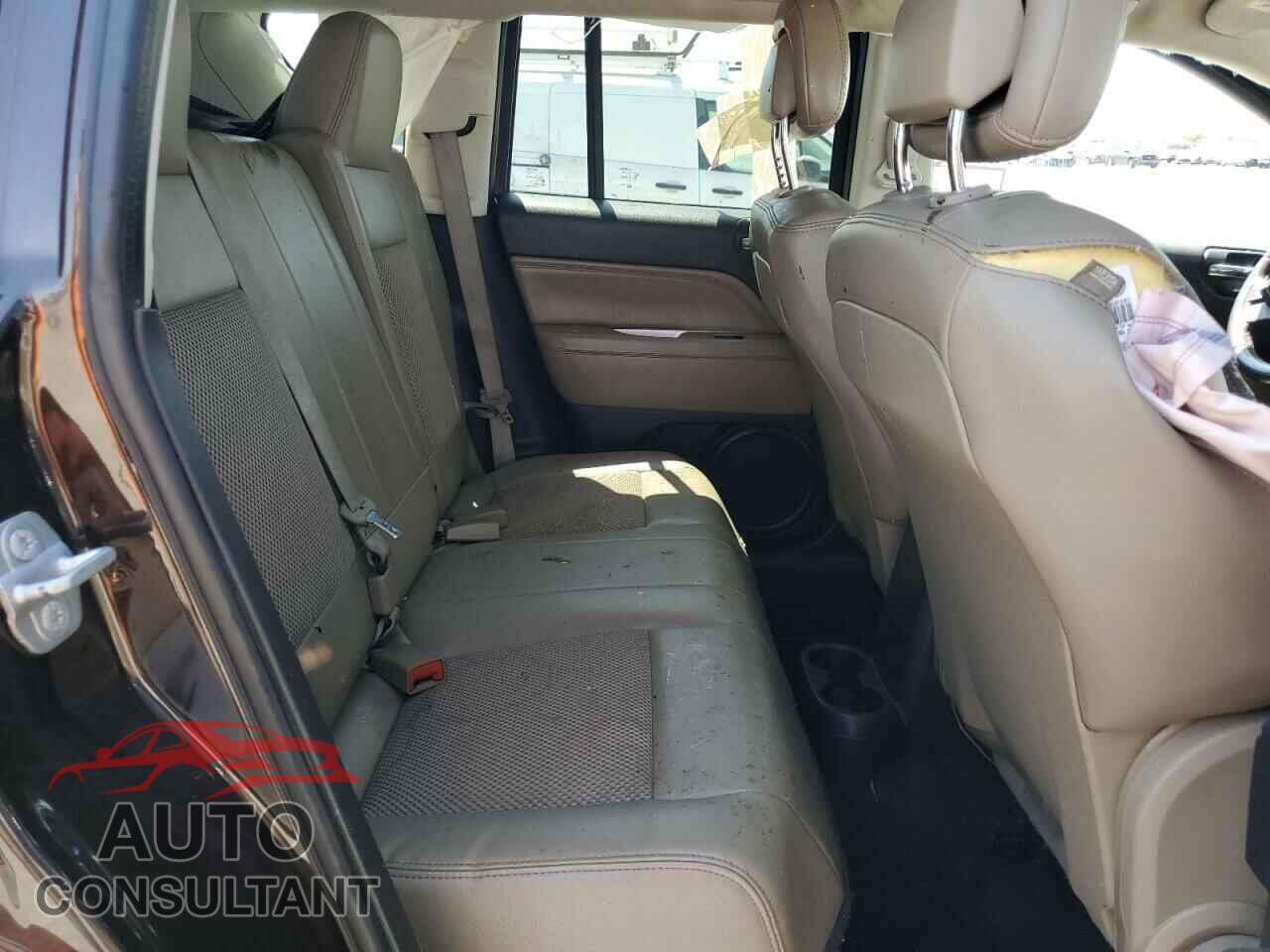 JEEP COMPASS 2014 - 1C4NJDEB4ED731132