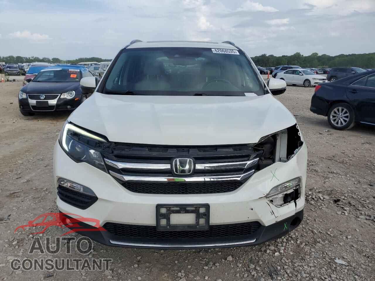 HONDA PILOT 2018 - 5FNYF6H96JB000465
