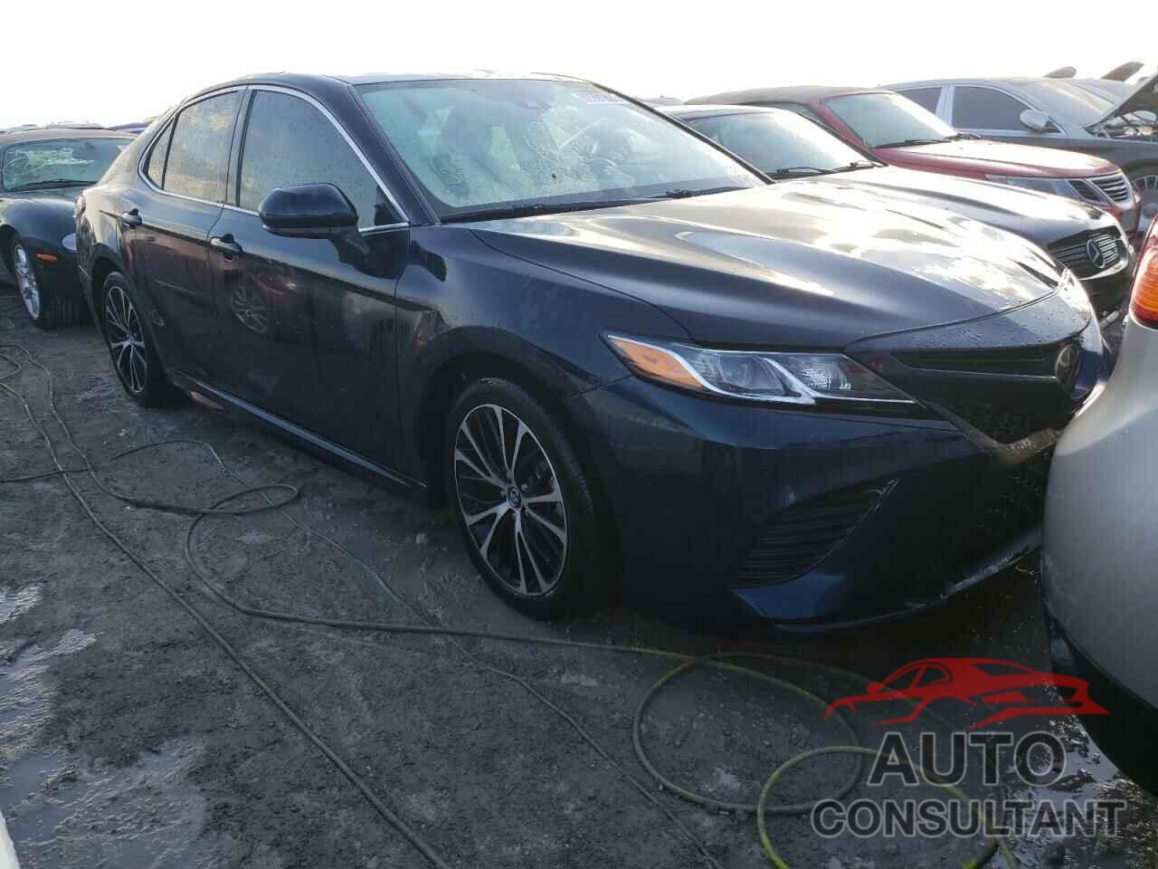 TOYOTA CAMRY 2020 - 4T1G11AK0LU908958